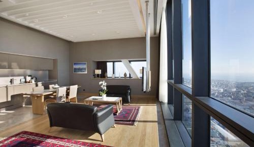 King Duplex Suite with View