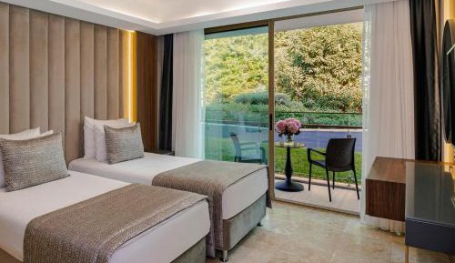 Standard Garden Room with Twin Bed