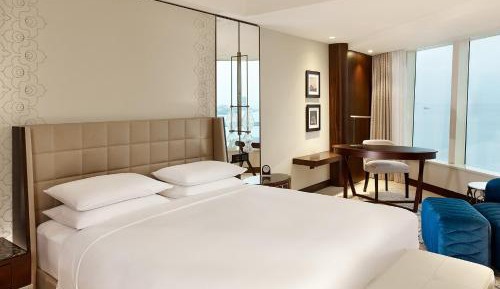 Executive Suite - Club Access