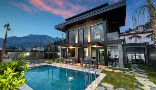 Deluxe Villa