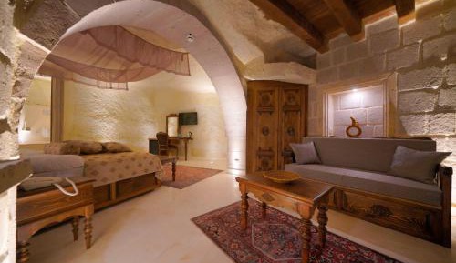 Junior Suite with Balcony