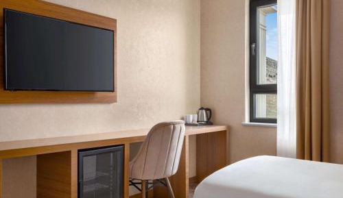 Twin Room - Non-Smoking