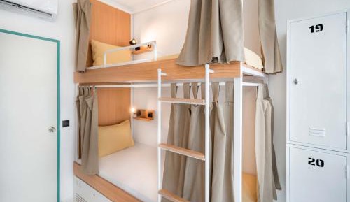 Bed in 4-Bed Mixed Dormitory Room