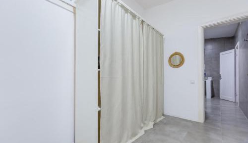 King Room with Balcony