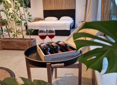 Deluxe Double Room with Bath
