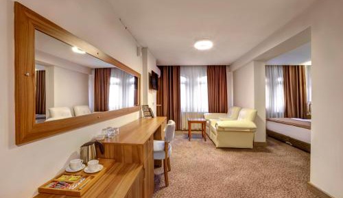 Double Room with Spa Bath