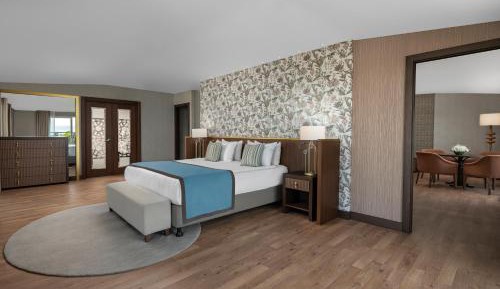 King Suite