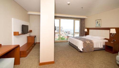 Suite with Bosphorus View