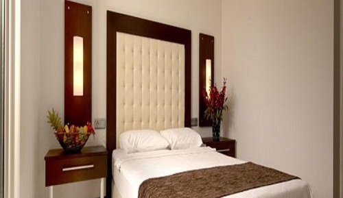 Two Connecting Double Rooms