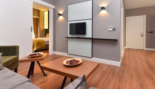 Superior Suite