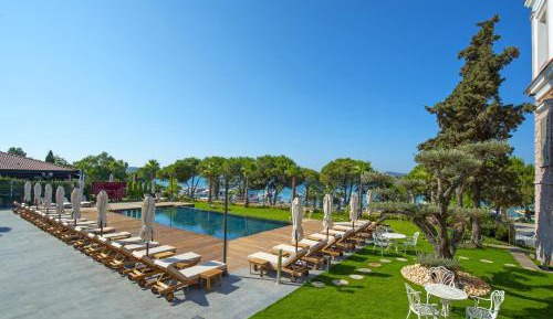 Double Room with Pool View