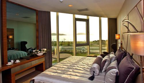 Presidential Suite with Princess Island's View