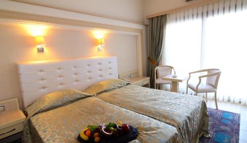Standard Double or Twin Room with Sea View