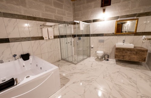 Cavusin Hotel | Mesken Cave Suites