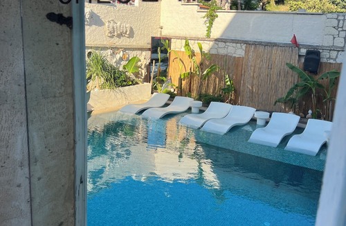 Tokoglu Hotel | Chloe Alacati