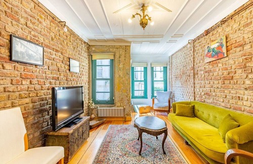 Balat Villa | Balat Heritage Close to Iconic Spots