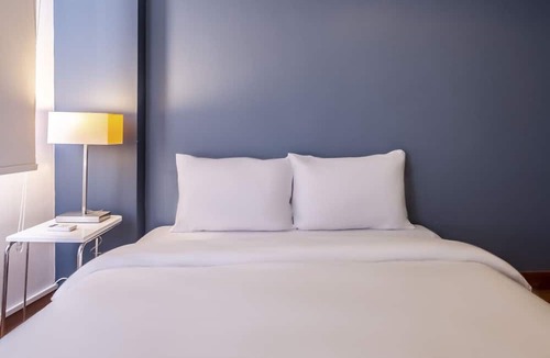 Maltepe Apartment | Sea View Sleek Flat near Transportation in Maltepe
