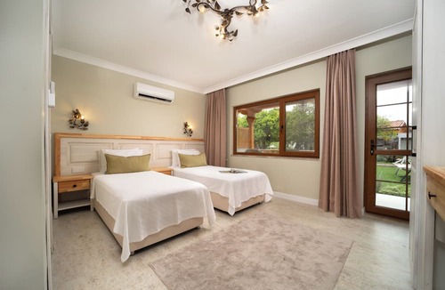Akcapinar Hotel | Orange Garden Hotel Akyaka