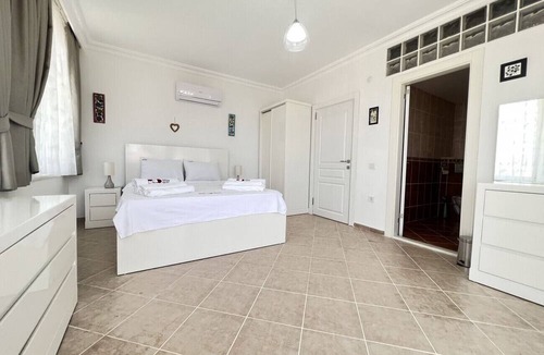 Kargicak Villa | Dazzling Villa with Private Pool in Alanya