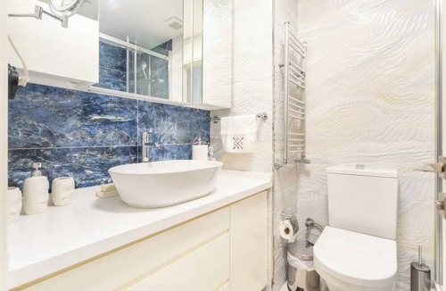 Umraniye Condo | Luxury Apartment w/ Pool, Subway & Shopping Mall