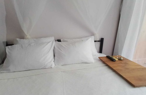 Ortakoy Apartment | Unique spaciousness in a historical location 1-4 person hostel - Room 1