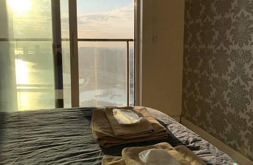 Zeytinburnu Apartment | Flat for rent in complex with sea,view, pool,gym