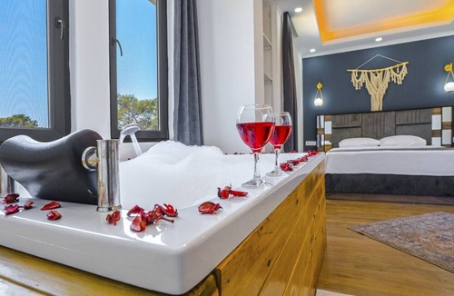 Patara Villa | Villa in Patara with Pool, Jacuzzi and Garden