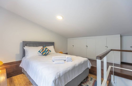 Taksim House | Cozy house with garden & terrace 10 Min to Istiklal Street
