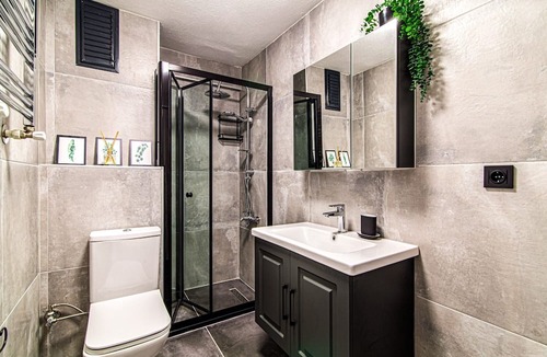 Gumussuyu Mahallesi Apartment | Cozy Flat 2 min to Taksim Square near Metro
