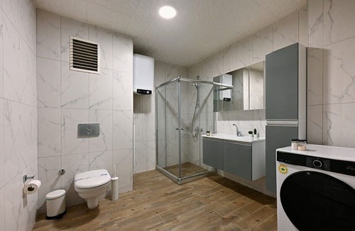 Besiktas Apartment | This apartment is a 3 bedroom(s), 1 bathrooms, located in Beşiktaş, İstanbul.