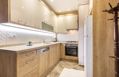 Cumhuriyet Apartment | Missafir Modern and Central Flat in Nisantasi
