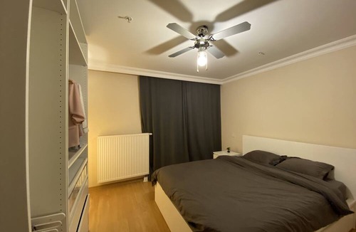 Bayrampasa Apartment | 70% off 3- months Large Lux Romatic 3B+2.5B Duplex Penthouse:5min Metro Bus Tram