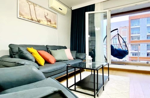 Avcilar Apartment | family friendly house with pool