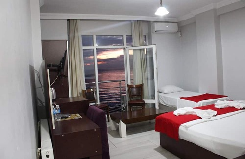 Buyukcekmece Hotel | Deniz Otel