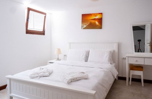 Bozcaada House | Lovely Villa with Backyard in Bozcaada near Beach