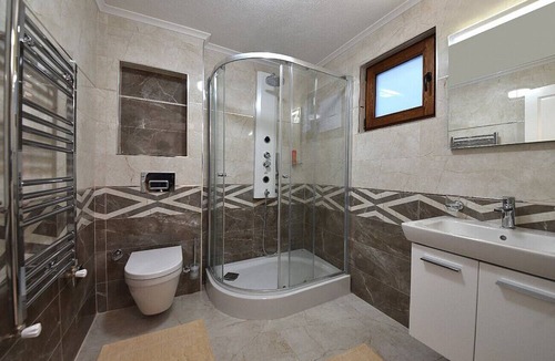 Bozcaada House | Lovely Villa with Backyard in Bozcaada near Beach