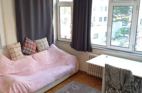 Kozyatagi Condo | Double Bedroom in Shared Apartment, at Kadıkoy İstanbul