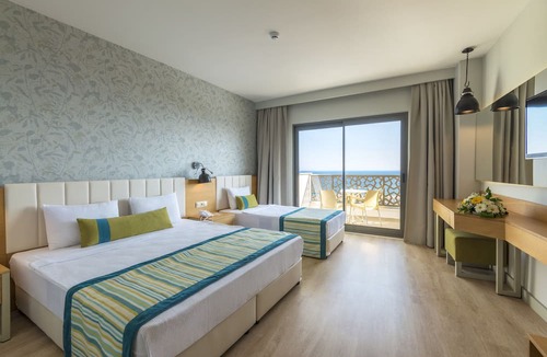 Cenger Hotel | Calido Maris Hotel