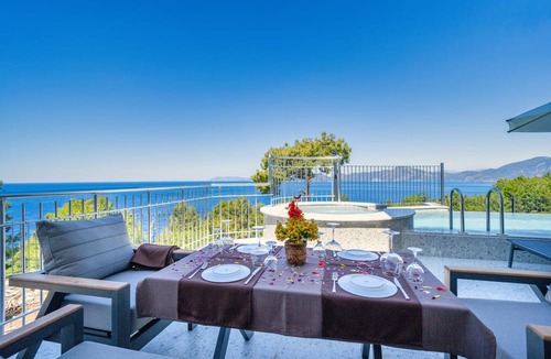 Oludeniz Villa | Villa Bianca With Sea View