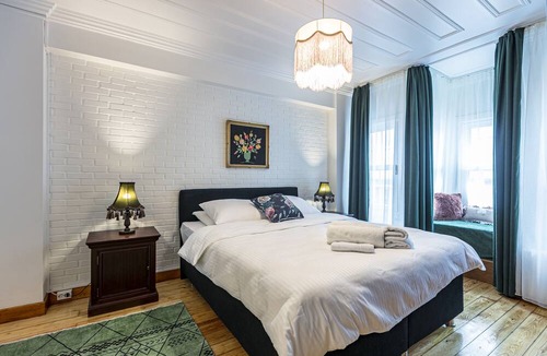 Besiktas House | Historical House in Beşiktaş 15 min to Nişantaşı
