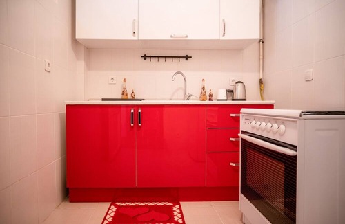 Kabatas Apartment | Spacious Flat with Central Location in Beyoglu