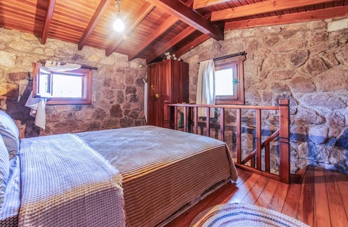 Bitez Villa | Chic Villa w Fireplace 3 min to Beach in Bodrum