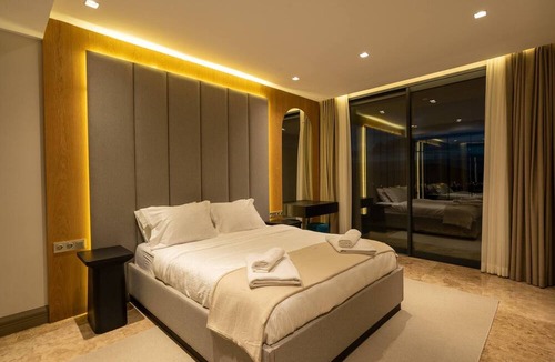 Yalikavak Villa | Hills Deluxe - Relaxed Luxury in style and serenity