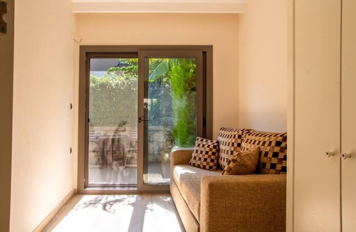 Gulbahce Mahallesi Villa | Detached House w Garden 1o min to Seashore in Urla