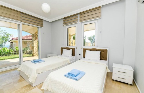 Karadere Villa | Spacious 4BR Villa W/ Pool , Fethiye Villa 1005