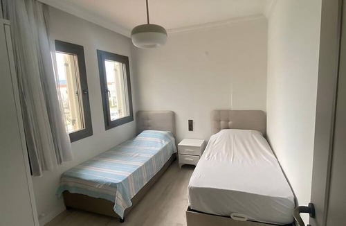 Kusadasi City Centre Villa | Moderne Villa in Kusadasi - 500m vom Strand Entfernt