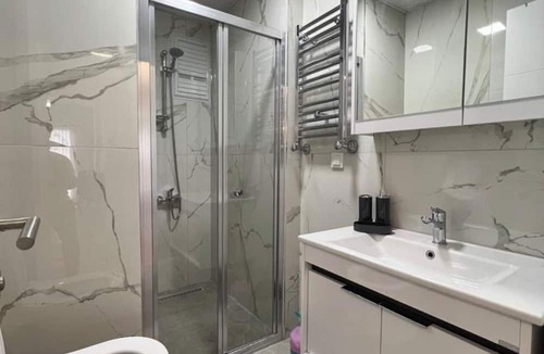 Kucukcekmece Apartment | Lake & sea view 3 bedrooms apartment