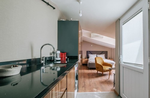 Yakuplu Apartment | Studio Flat 2 min to Metro, Near Marmara Park