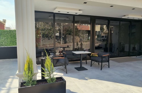 Dulkadiroglu Apartment | Cam Suites