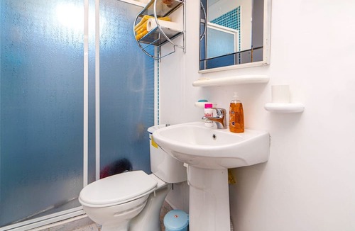 Koycegiz Apartment | Vacation Flat w Garden Patio BBQ in Dogusbelen